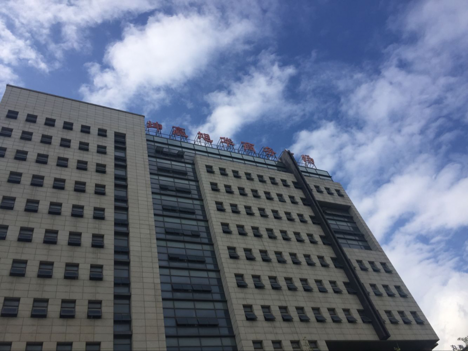 上海坤贏(yíng)大酒店空調(diào)、熱水改造工程